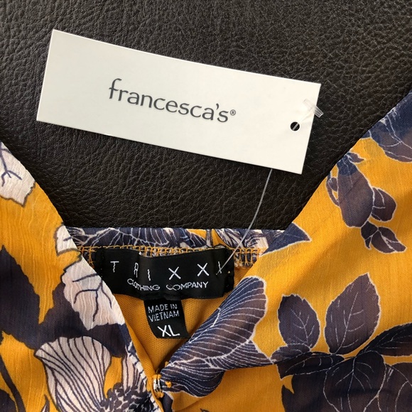New Francescas Collection Romper - Picture 2 of 3